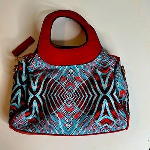 Izzy & Liv Vegan Leather Purse with detachable straps